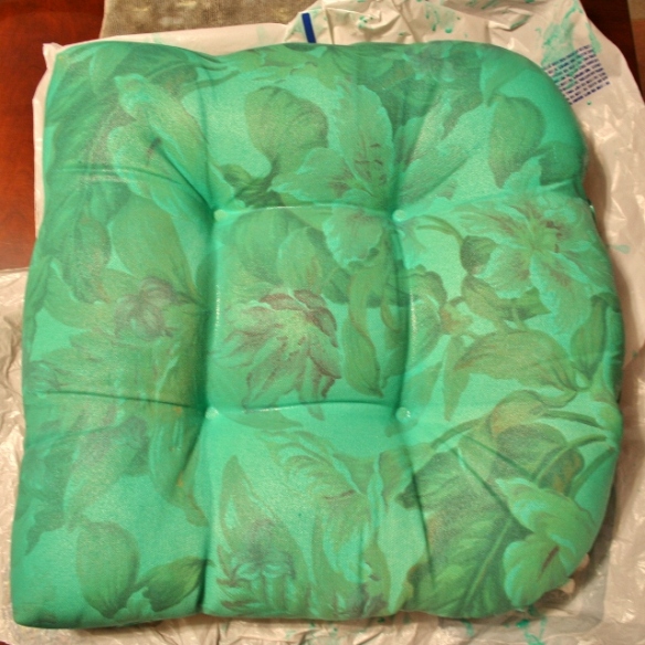 painting-upholstery-chair-cushion